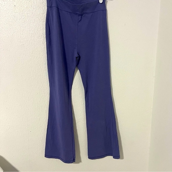 Art Class Everyday Soft Flare Leggings XXL (16-18) Purple Running Yoga Exercise - Picture 1 of 5